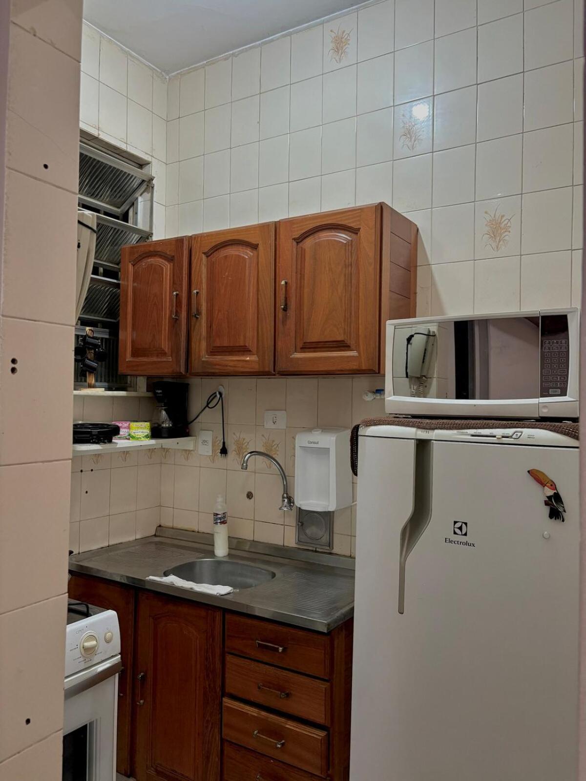 Apartamento Na De Copacabana Prox Metro Cantagalo *